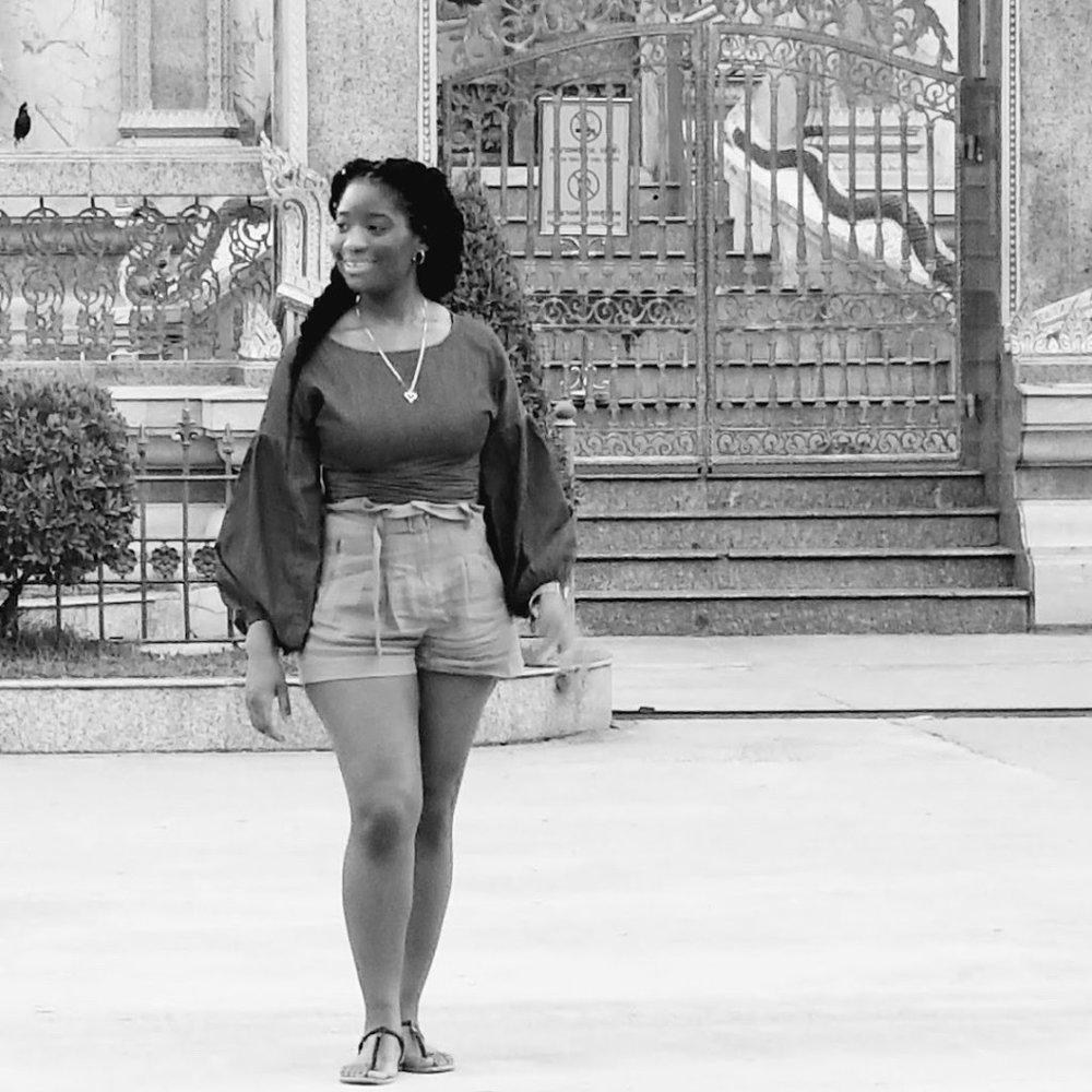 Meet your Posher, Kayla